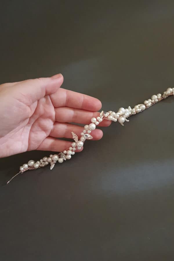 accesorii păr mireasă, accesoriu stil vintage, bentita perle mireasa, cordeluta perle mireasa, cordeluța perle Swarovski