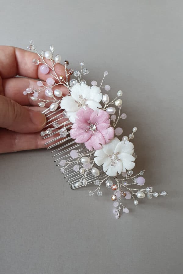 accesorii par mirese, pieptan mirese, accesoriu coc mireasa ,pieptene perle mireasa