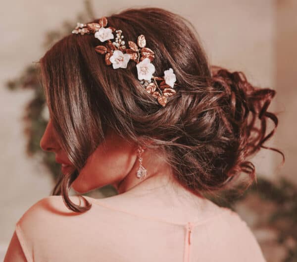 accesorii păr mireasă, diademă pentru mirease, cordeluta cu flori pentru mireasa, accesoriu romantic, accesorii par coc